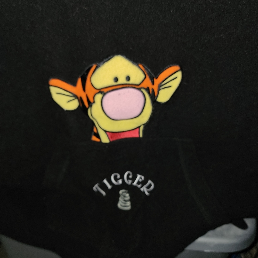 Fleece Tigger pullover